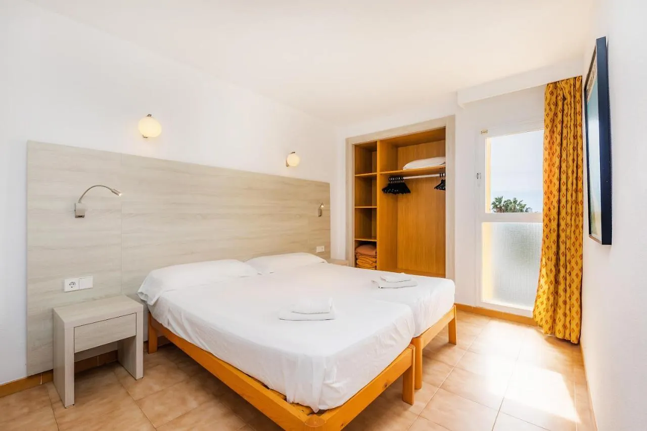 Apto Con Terraza 402 Cala Millor  Holiday home